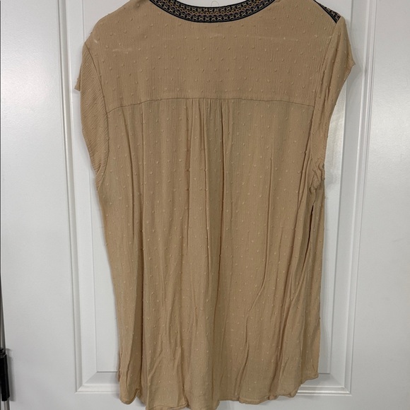 DR2 Beige Tan Embroidered V-Neck Tunic - Picture 8 of 8